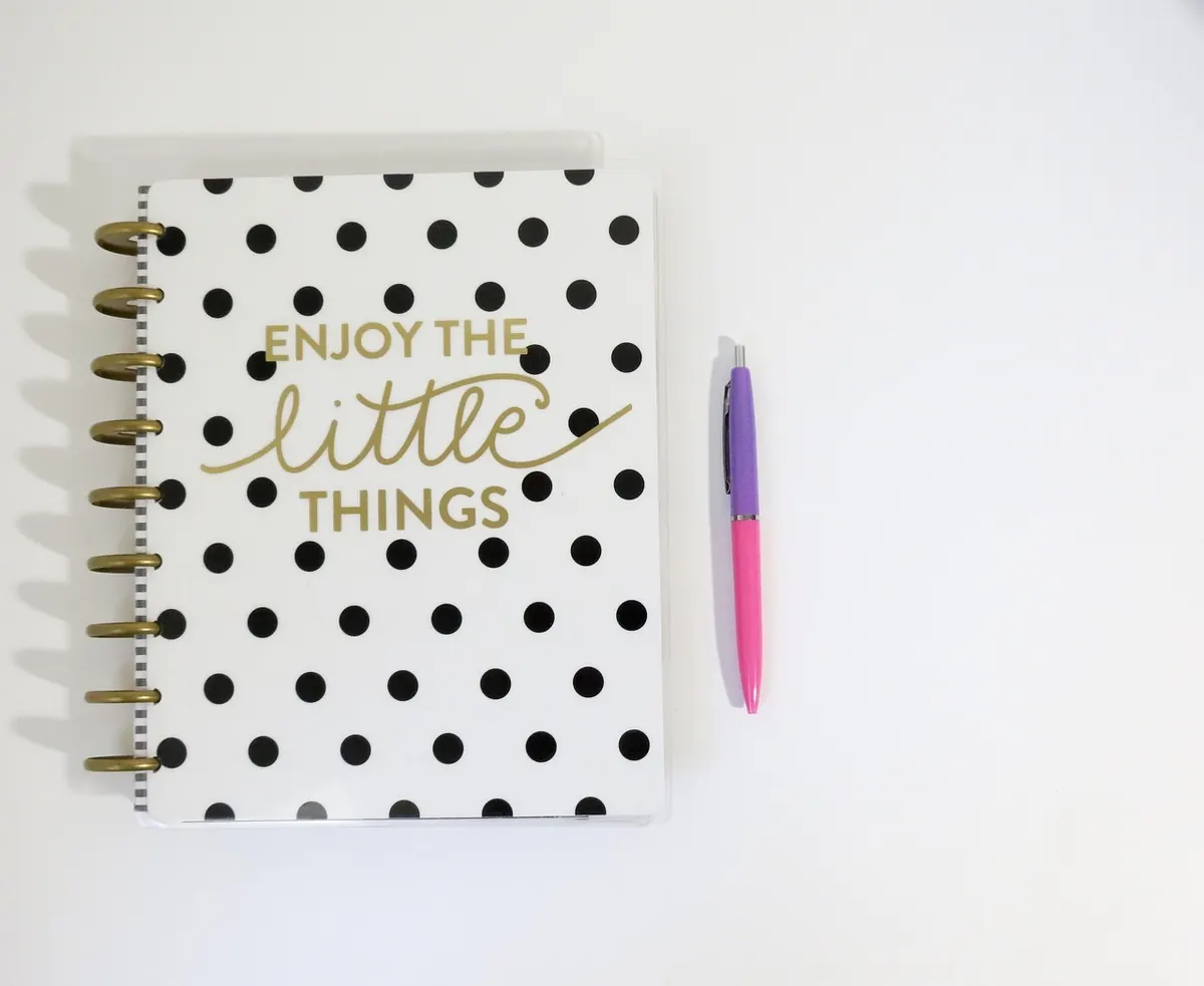 From Highlights to Insights: How to Turn Book Quotes into Useful Notes
